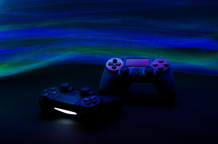 game upgrade icon neon